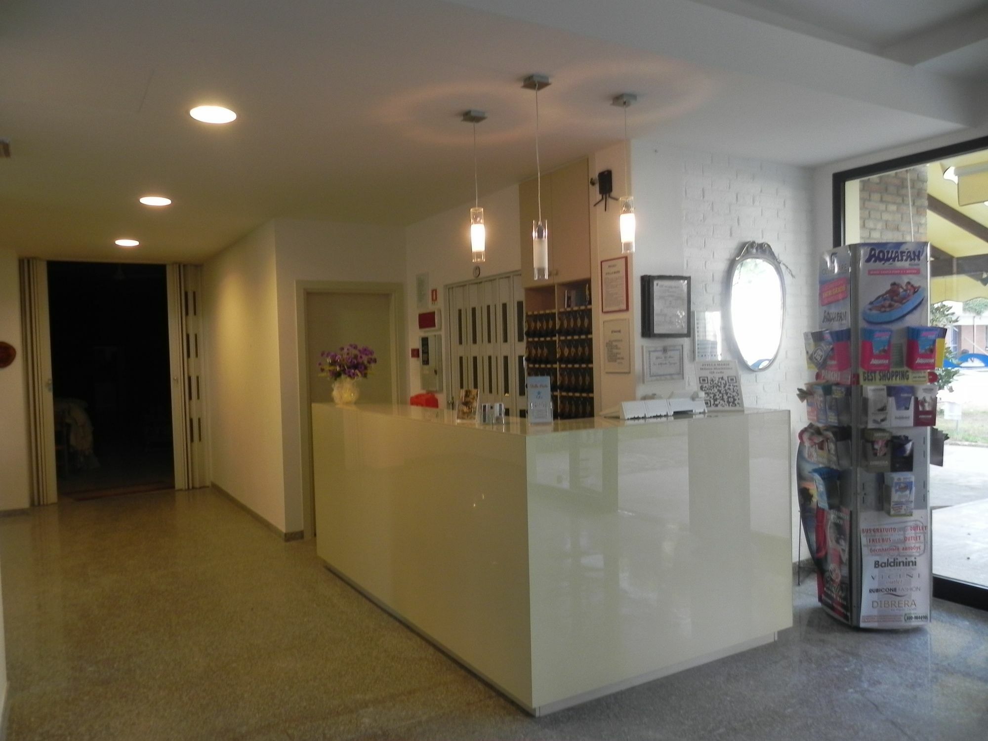 Hotel Stella Maris Cervia Exterior foto